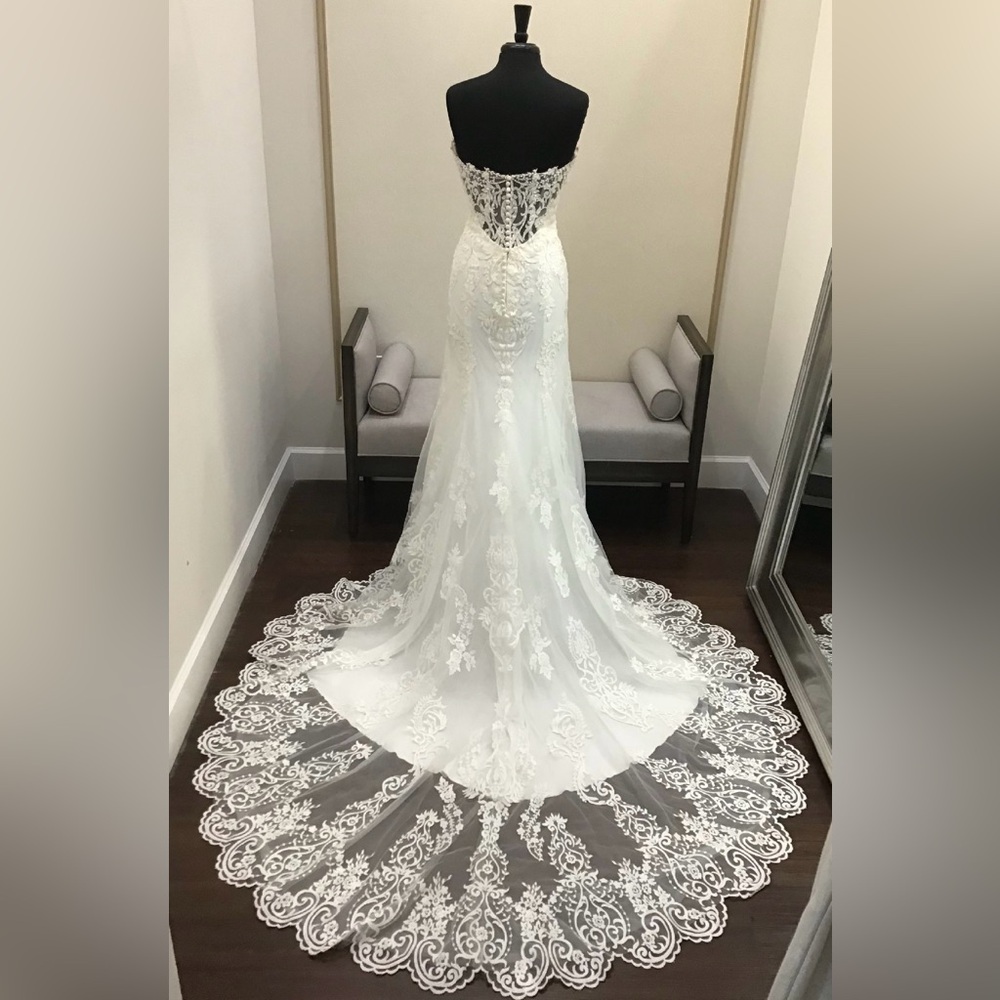 Kenneth Winston Wedding Dress - Size: 6